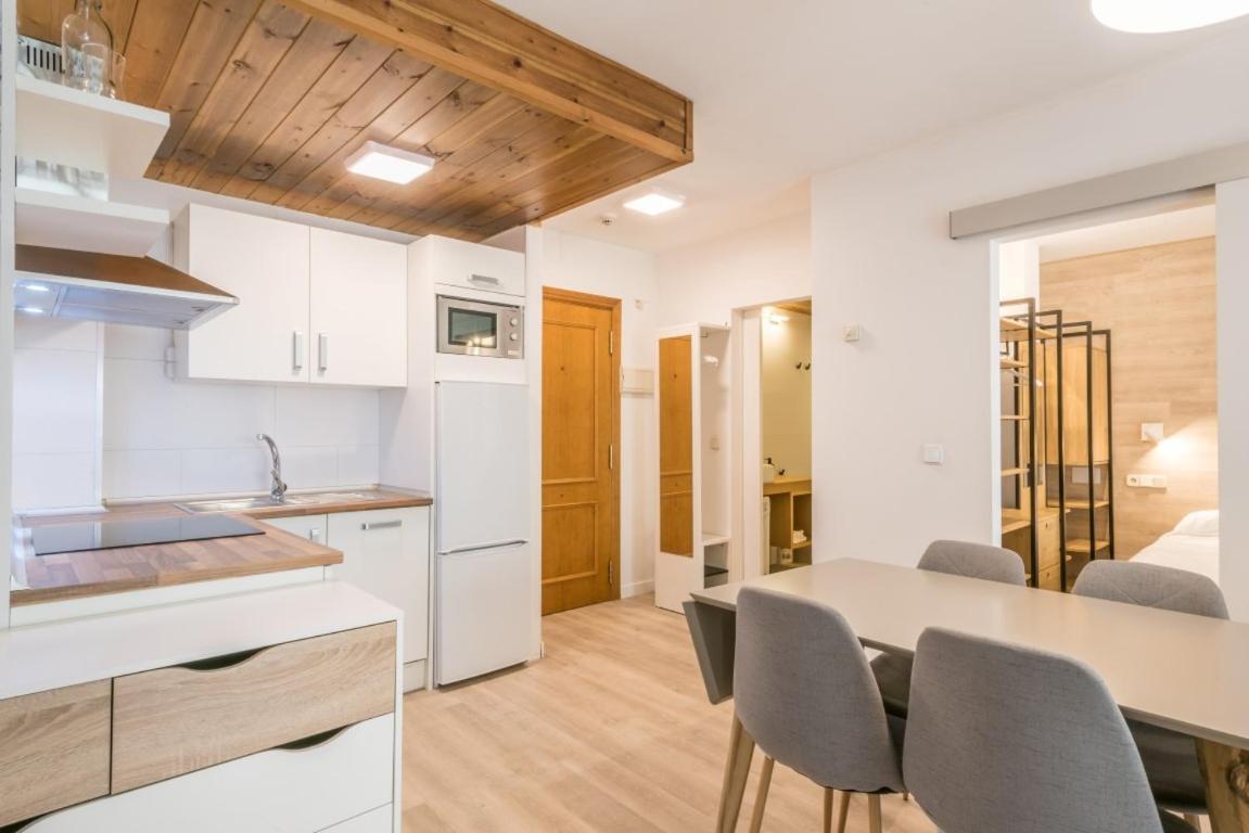 Vielha XV Aparthotel Ngoại thất bức ảnh