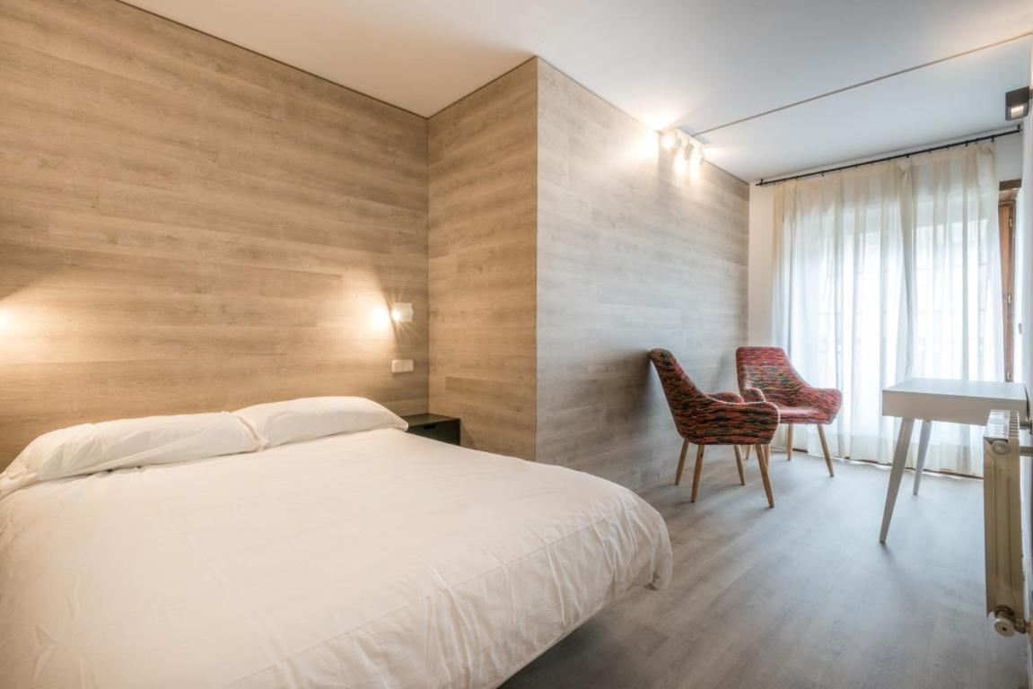 Vielha XV Aparthotel Ngoại thất bức ảnh